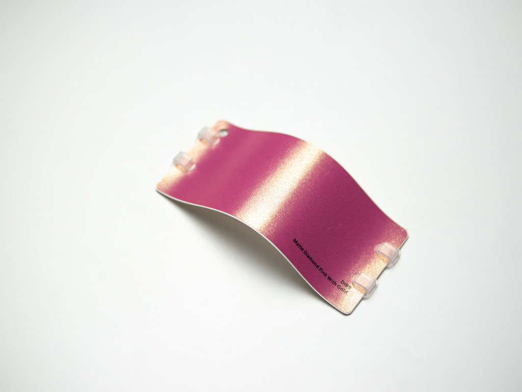 Виниловая плёнка Matte Diamond Pink With Gold (алмазный розовый с золотым), DIB9, 1,52×17,5 м