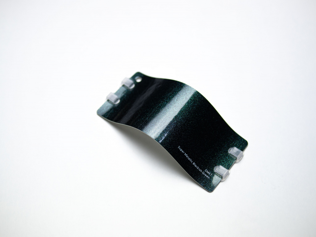 Виниловая плёнка Super Metallic Blackish Green (металлик черно-зеленый), SME1, 1,52×17,5 м