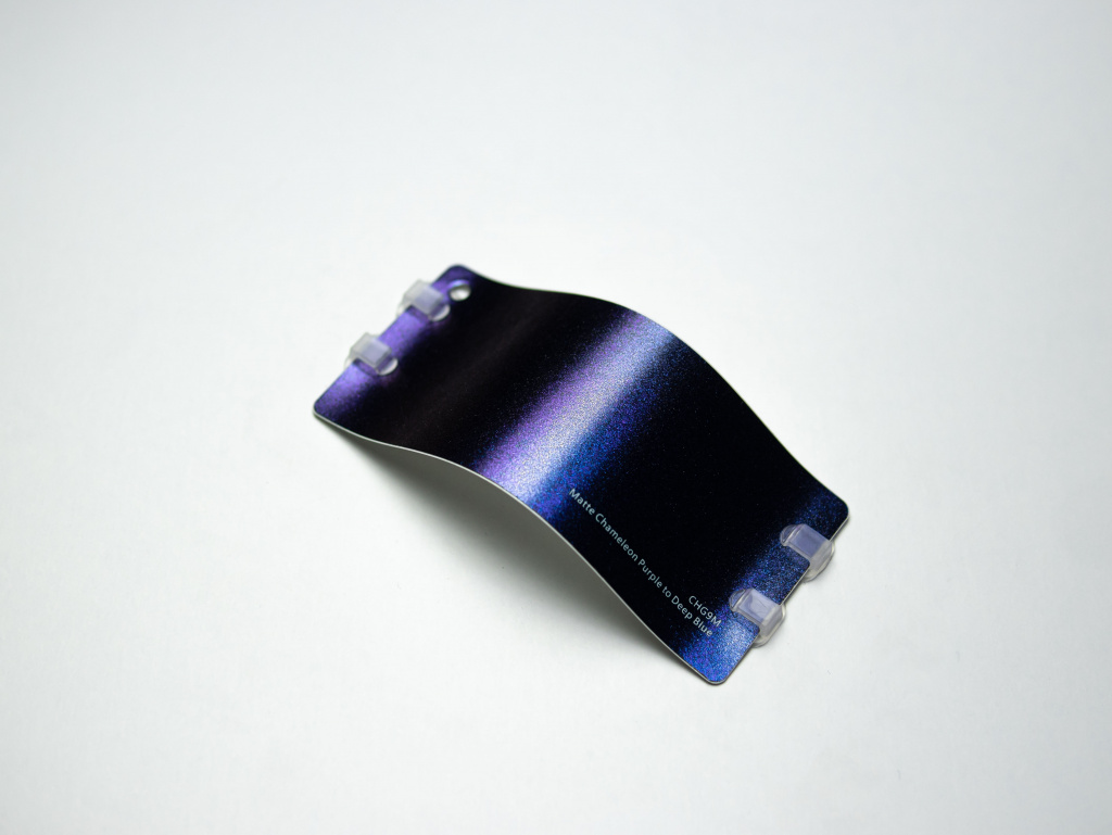 Виниловая плёнка Matte Chameleon Purple to Deep Blue (хамелеон от фиолетового до темно-синего), CHG9M, 1,52×17,5 м
