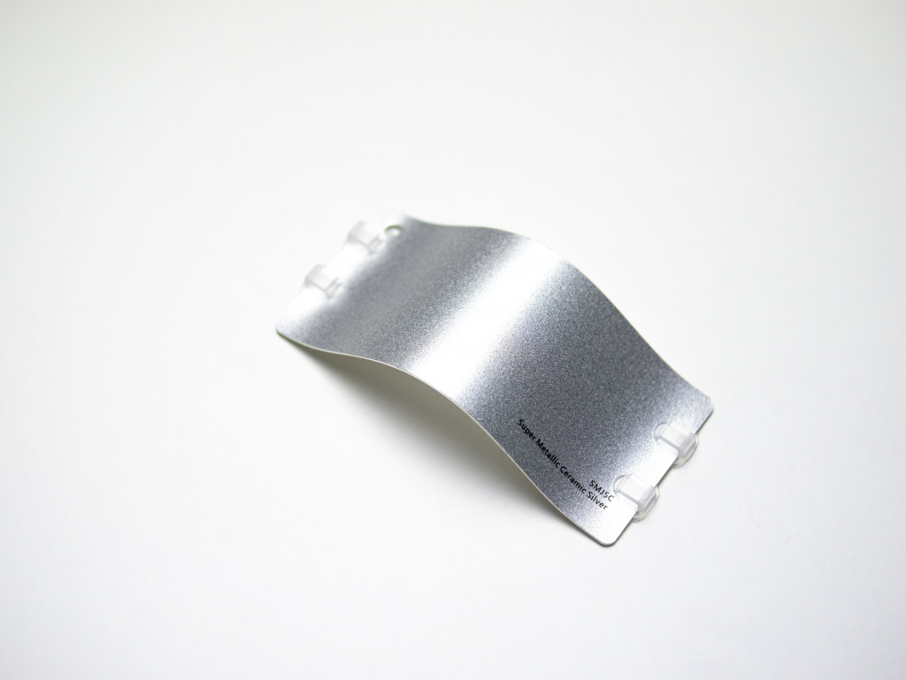 Виниловая плёнка Super Metallic Ceramic Silver (металлик, керамическое серебро), SMJ5C, 1,52×17,5 м