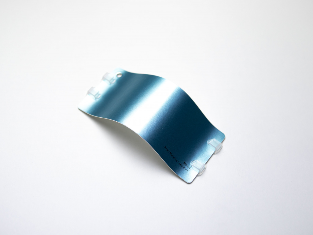Виниловая плёнка Pearl Metallic Lake Blue (жемчужный озерно-голубой), MPG3, 1,52×17,5 м