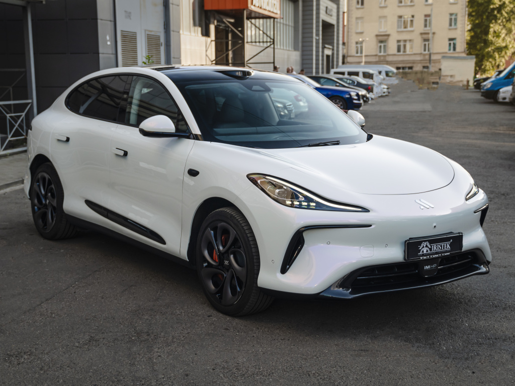 Полиуретановая пленка PPF Colors Diamond White Purple (бриллиант белый фиолетовый), глянцевая, UC8270, 1,52×15 м