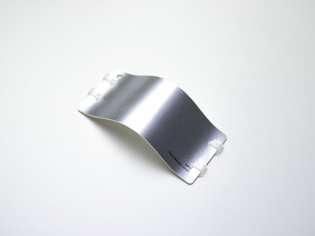 Виниловая плёнка Pearl Metallic Silver (жемчужный металлический серебряный), MPJ5, 1,52×17,5 м